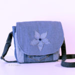 Sac à main upcycling Fleur bleue