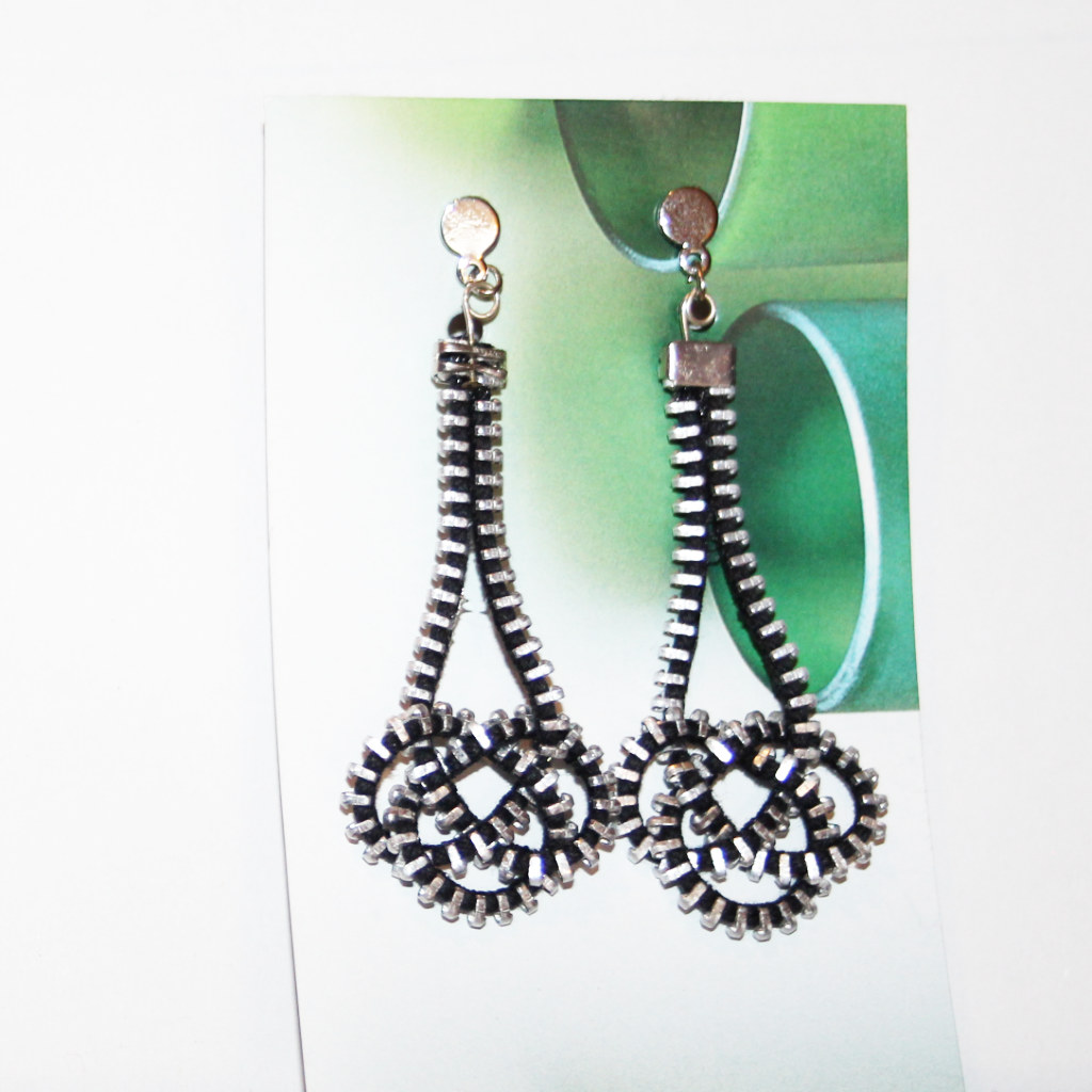 Boucles D'oreilles Clips Vintage à Noeud Argenté - Occasion, Alliage, Fermoir Clip